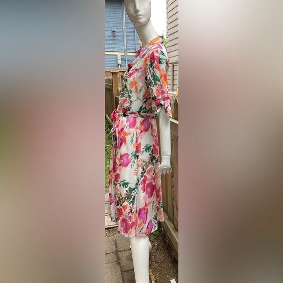 Calvin Klein crepe floral dress with built in slip size 4 - Picture 8 of 16